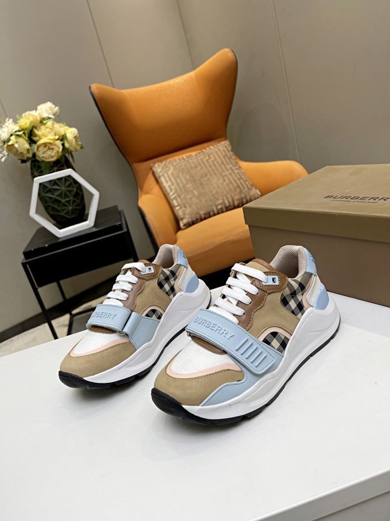 Burberry Low Shoes